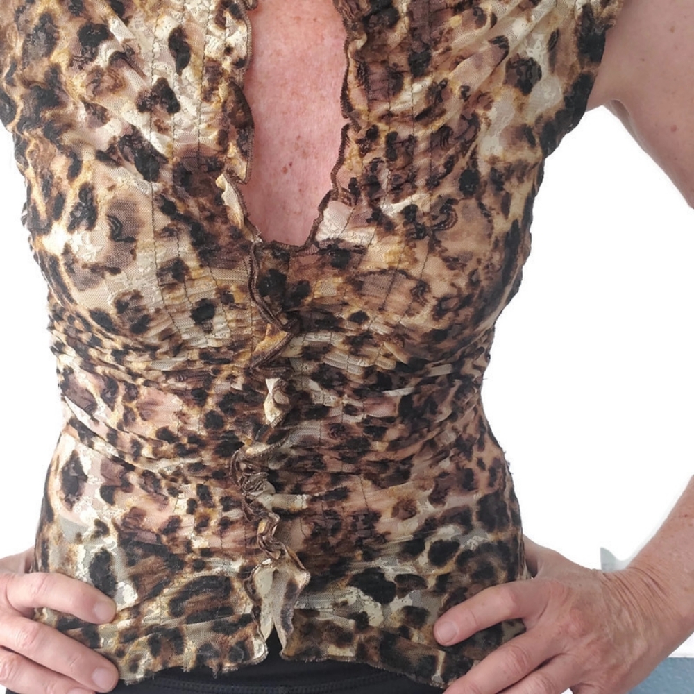 Vintage Leopard Print lace short sleeve top